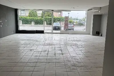 Negozio in affitto, Via Codognino, Cornegliano Laudense