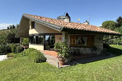 Casa Indipendente in vendita, Via dei Castagneti, Cellatica