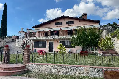 Villa in vendita, Via Bracigliano, Roma