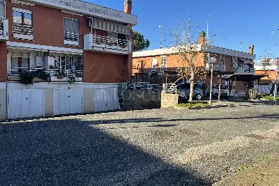 Villino a Schiera in vendita, Via Francesco Paolo Bonifacio, Roma