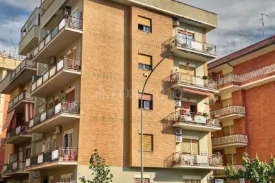 Casa in vendita, Via Mattia Battistini, Roma