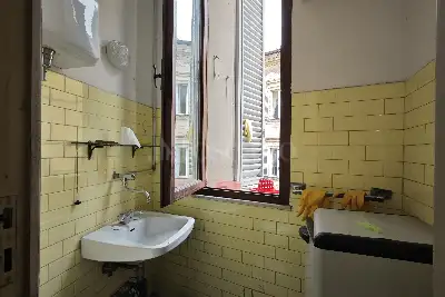 Casa in vendita, Via Camollia, Siena