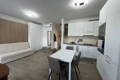 Casa in vendita, Via Casal Tidei, Roma