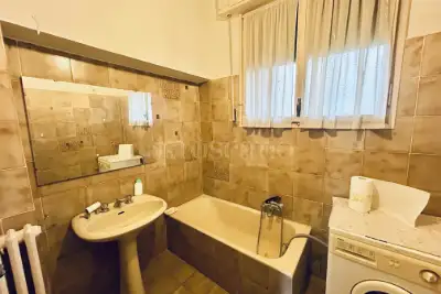 Casa in vendita, Via Zara, Pomezia