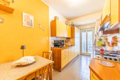 Casa in vendita, Via dei Liburni, Roma