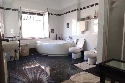 Casa in vendita, Via degli Atlantici, Roma