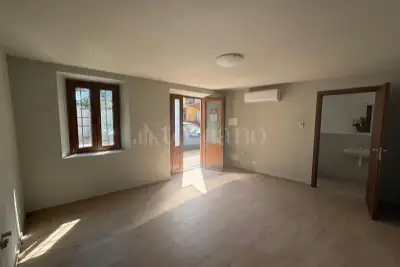 Stabile Uso Ufficio in affitto, Via San Colombano, Scandicci