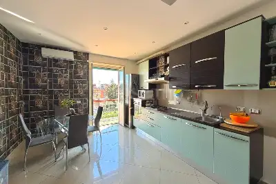 Casa in vendita, Via Ildebrando della Giovanna, Roma