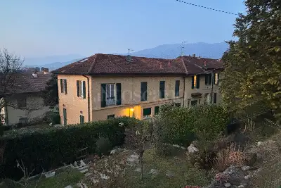 Casa in vendita, Via G. Mazzini, Biandronno