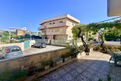 Casa in vendita, Via Derna, Anzio