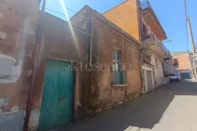 Rustico in vendita, Via Soldato Scuto Salvatore, San Giovanni la Punta