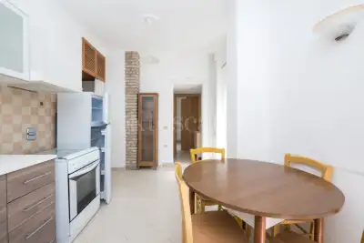 Casa in vendita, Via Apuania, Roma