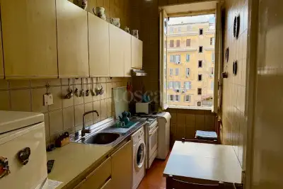 Casa in vendita, Via Girolamo Savonarola, Roma