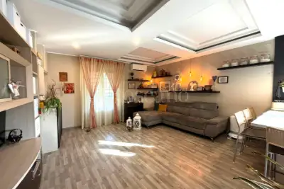 Casa in vendita, Via Cortemilia, Roma