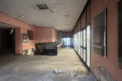 Capannone in vendita, Via Milano, Prato