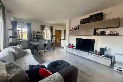 Casa in vendita, Via Mongardino, Roma