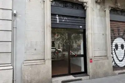 Negozio in affitto, Via Piacenza 20, Milano