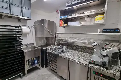 Attività Commerciale in vendita, Piazza Tola 35, Sassari