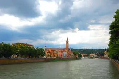 Casa in vendita, Lungadige Sammicheli, Verona