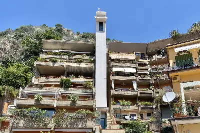 Casa in vendita, Piazza Franz Pagano, Taormina