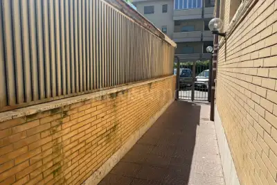 Casa in vendita, Via San Pier Damiani, Roma