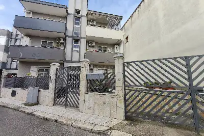 Casa in vendita, Via Francesco Scarafile, Latiano