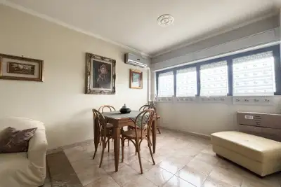 Casa in vendita, Viale dei Caduti per la Resistenza, Roma