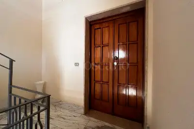 Palazzo in vendita, Via Don Luigi Orione, Reggio di Calabria