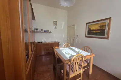 Villino a Schiera in vendita, Via delle Fonti, Prato