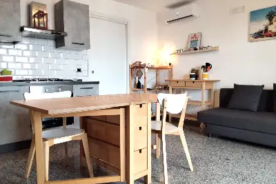 Casa in vendita, Via Palmiro Togliatti, Zapponeta