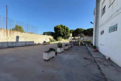 Capannone in vendita, San sperate, San Sperate