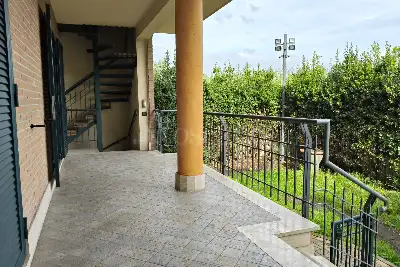 Villa Plurifamiliare in vendita, Via Anagnina, Roma