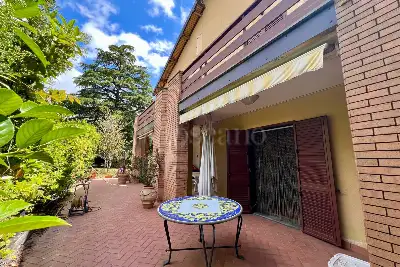 Villa Bifamiliare in vendita, Nicolosi - Ai Pini, Nicolosi