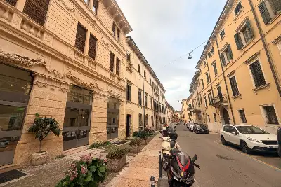 Casa in vendita, Via San Vitale, Verona
