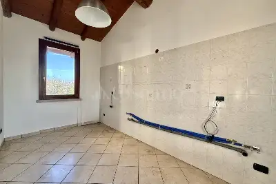 Casa in vendita, Via San Chiara, Peschiera del Garda