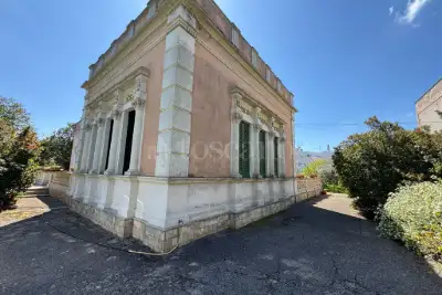 Villa in vendita, Via Carovigno, San Vito dei Normanni