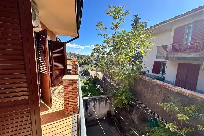 Villino a Schiera in vendita, Via Roma, San Pietro Clarenza