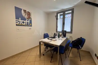 Ufficio in affitto, Viale Famagosta, Milano