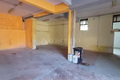 Negozio in vendita, Via Alessandro Santini, Roma