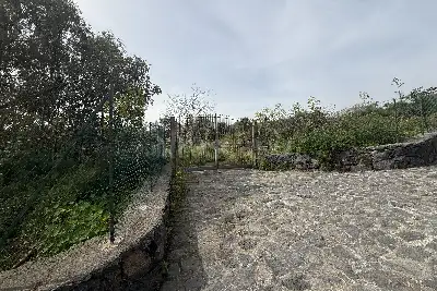 Agricolo in vendita, Via Barbagallo, Aci Castello