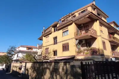 Casa in vendita, Via Alberto Salietti, Roma