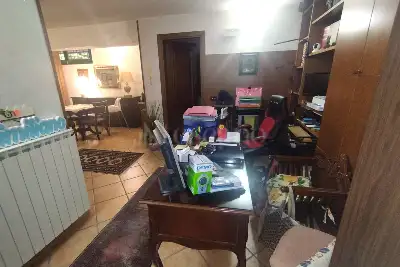 Villino a Schiera in vendita, Via Michele Nau, Roma