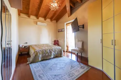 Villa in vendita, Via Aldo Moro, Provaglio d'Iseo