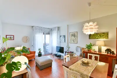 Casa in vendita, Via Plinio, Erba