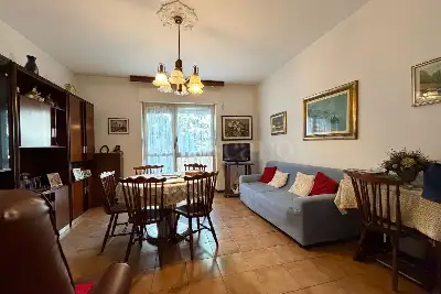 Casa in vendita, Via Monte Popera, Milano