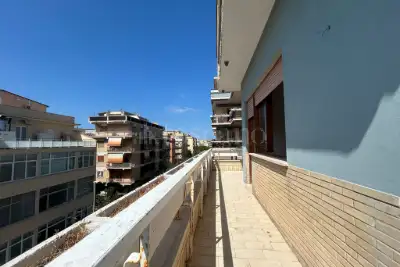 Casa in vendita, Viale del Lido, Roma