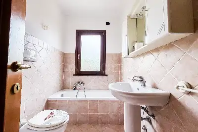 Casa Indipendente in vendita, Via della Piazza, Olbia