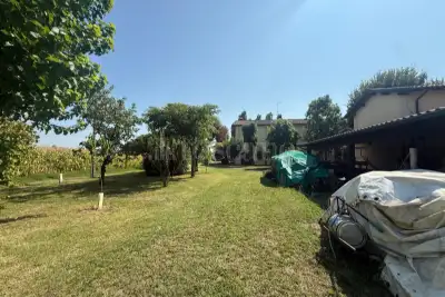 Casa Indipendente in vendita, Via San Michele, Castelfranco Emilia