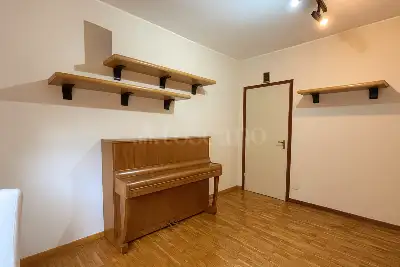 Casa in vendita, Piazza Alessandro Manzoni, Carnate