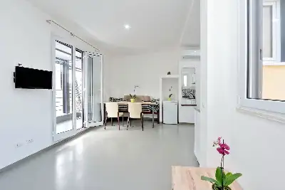 Attico in vendita, Via Urbano II, Roma